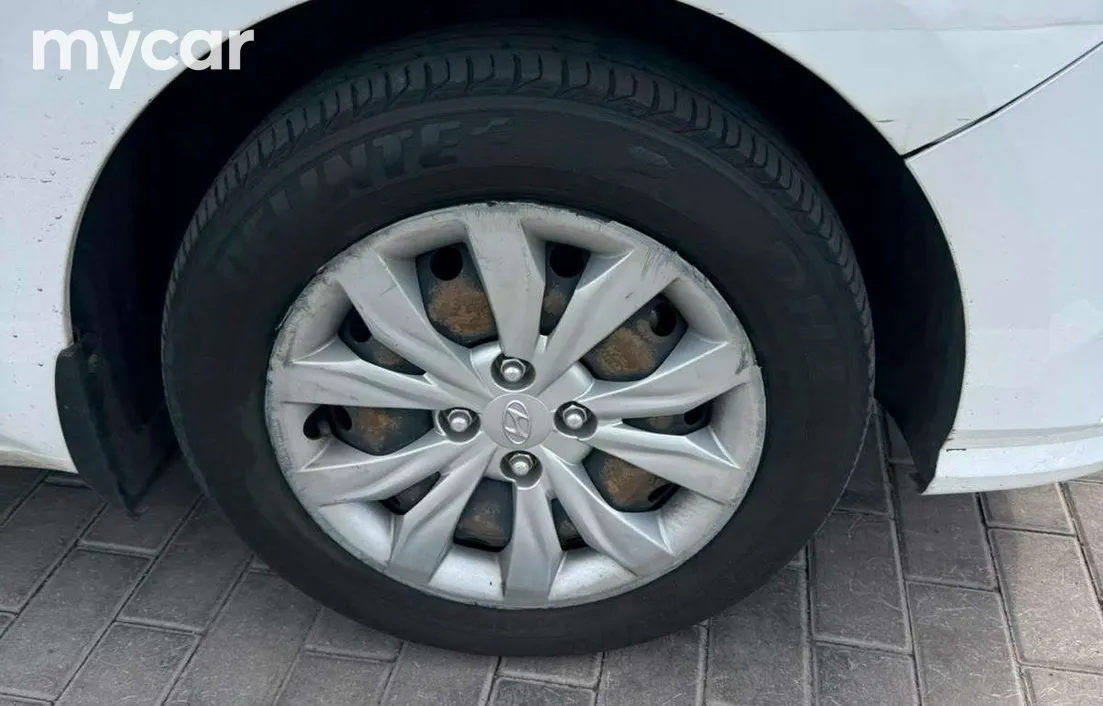 Hyundai Accent 2021