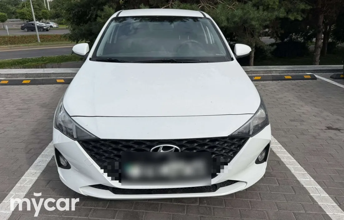 Hyundai Accent 2021