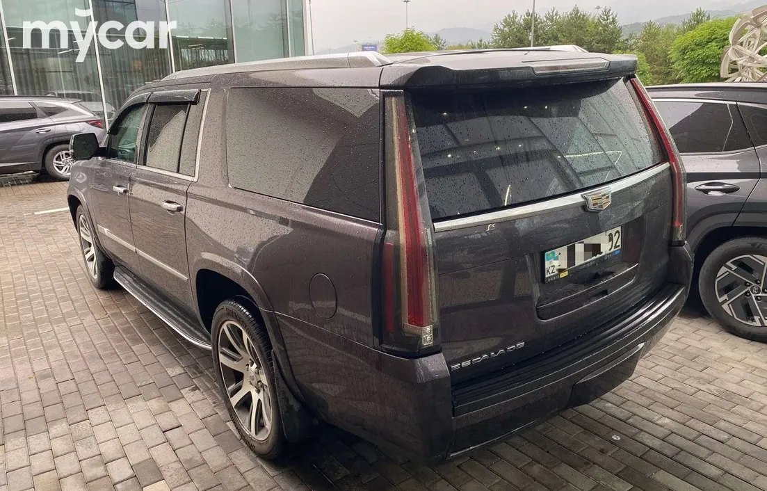 Cadillac Escalade 2016