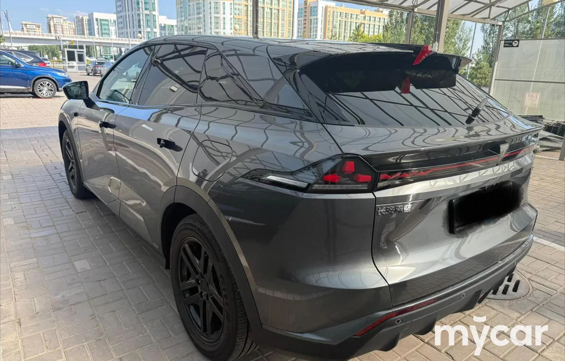 Changan Deepal S07 2024