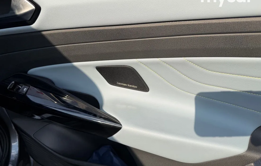 Volkswagen ID.6 2022