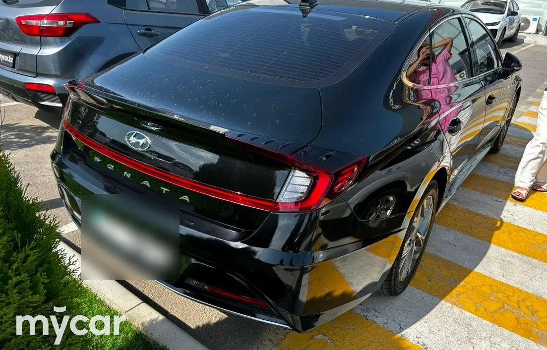 Hyundai Sonata 2022