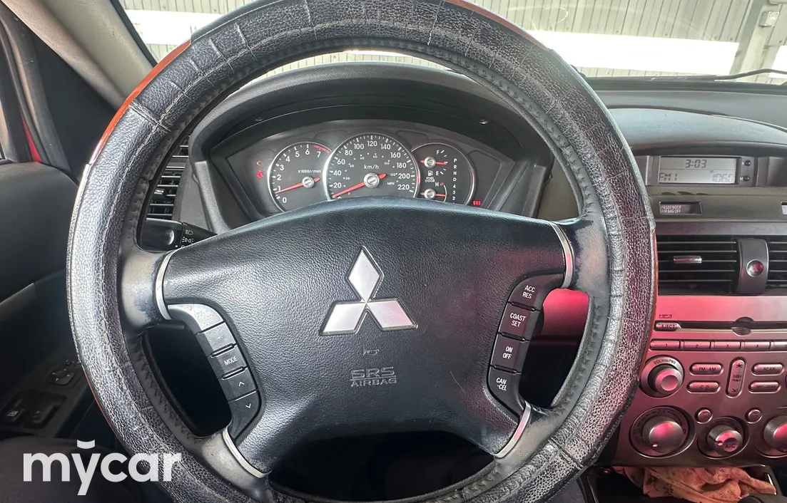 Mitsubishi Galant 2008