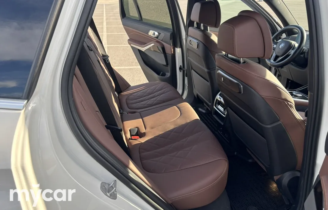 BMW X5 2023