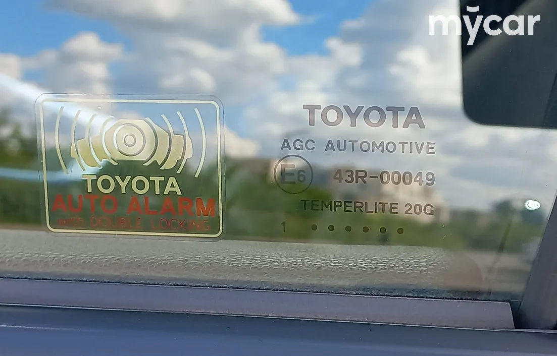 Toyota RAV4 2021