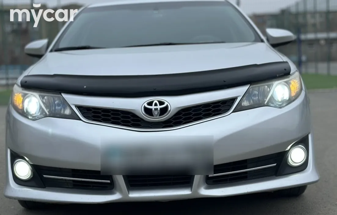Toyota Camry 2014