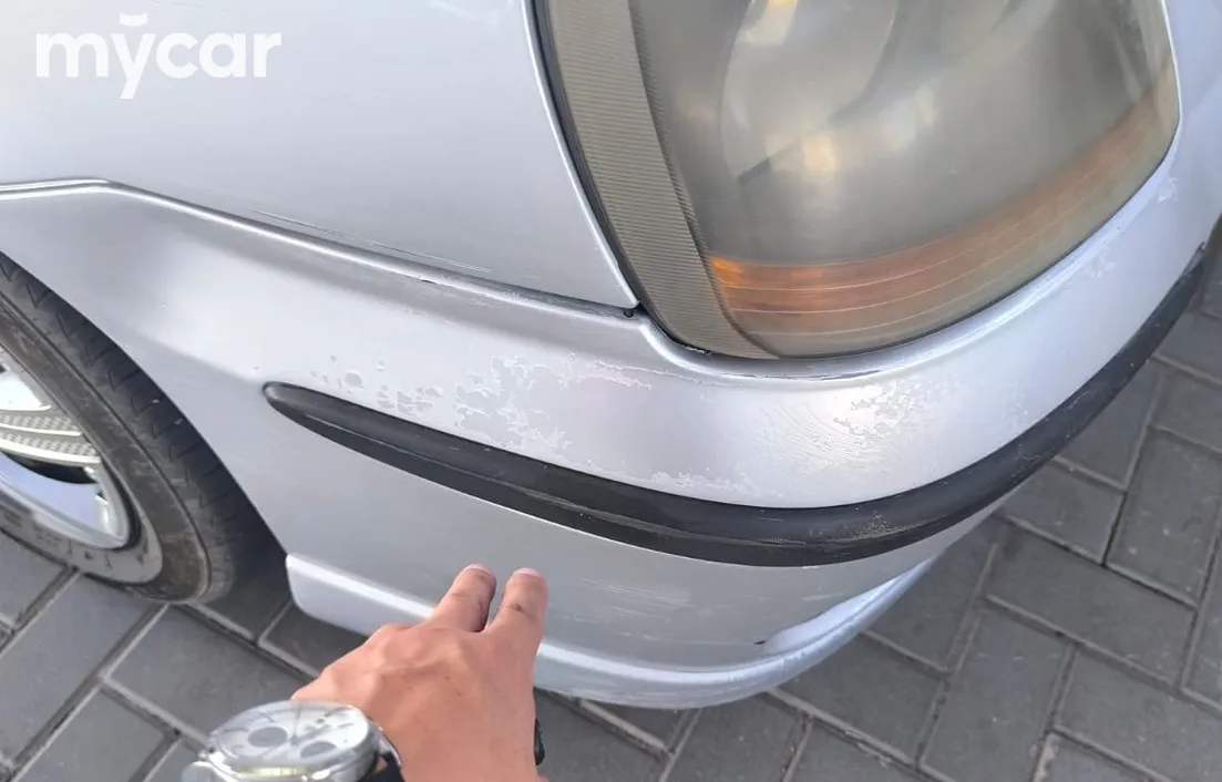 Nissan Almera Tino 2003