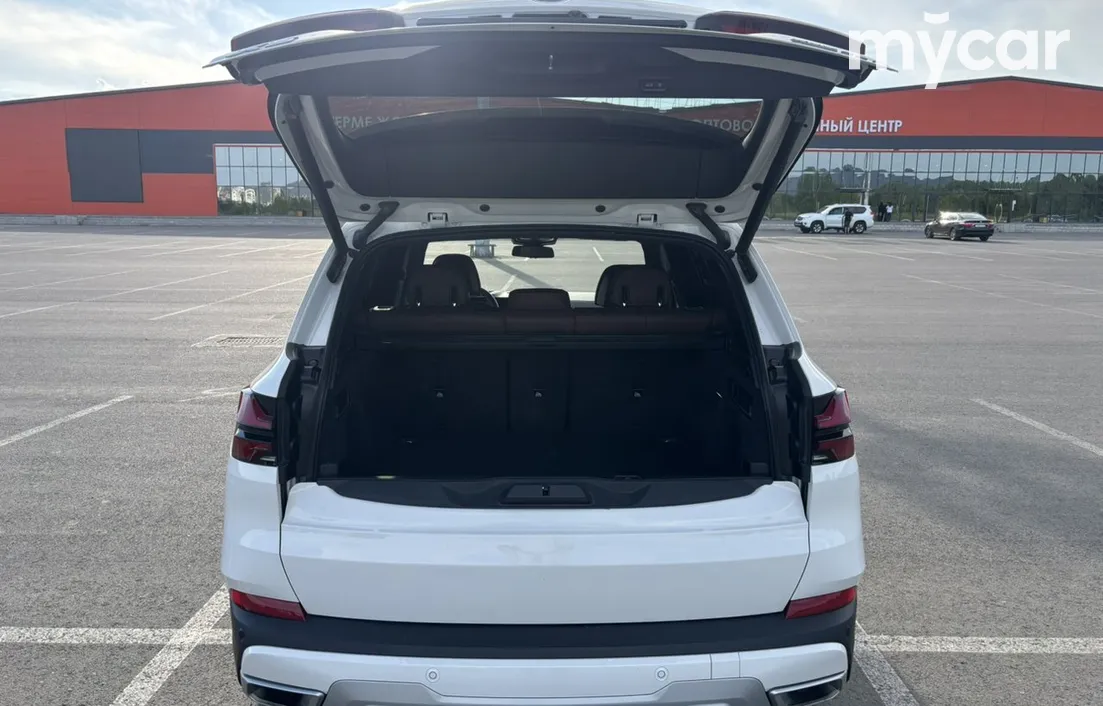 BMW X5 2023