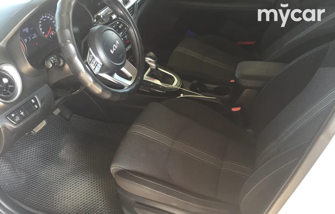 Kia Cerato 2023