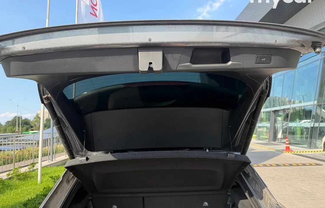 Volkswagen ID.6 2022