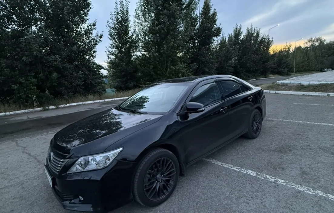 Toyota Camry 2014