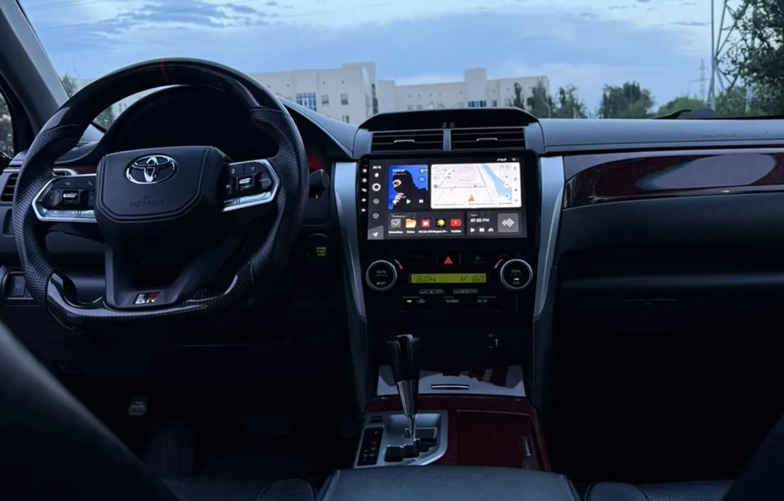 Toyota Camry 2014