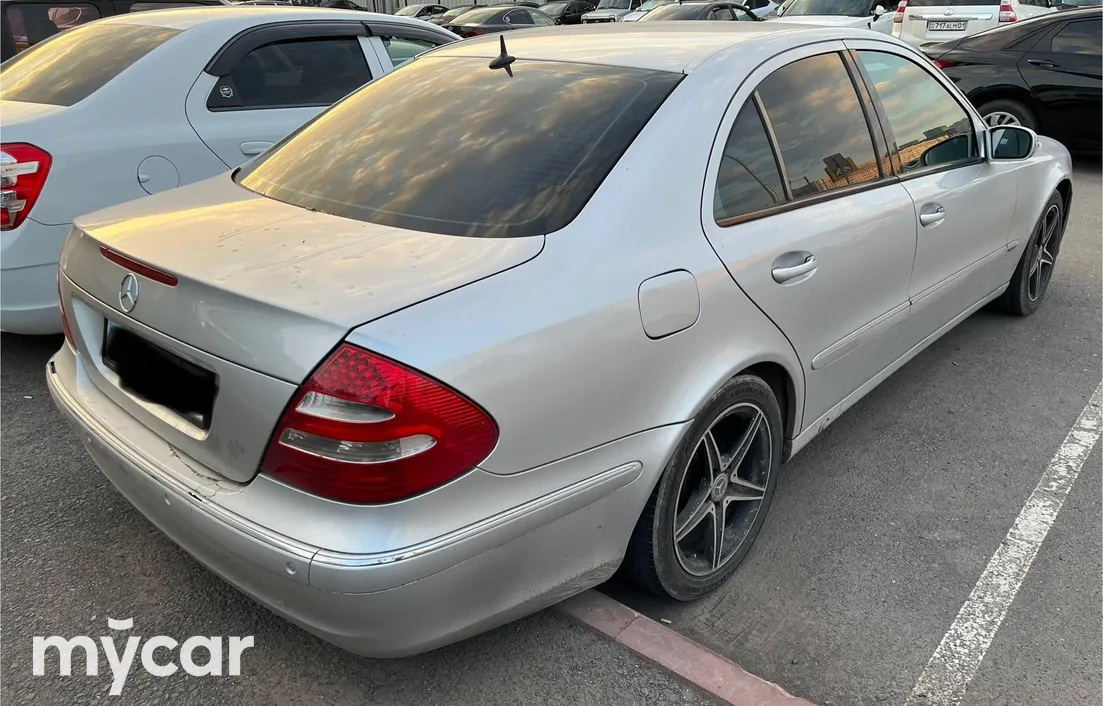 Mercedes-Benz E-Класс 2002
