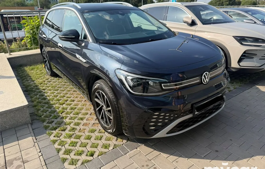 Volkswagen ID.6 2022
