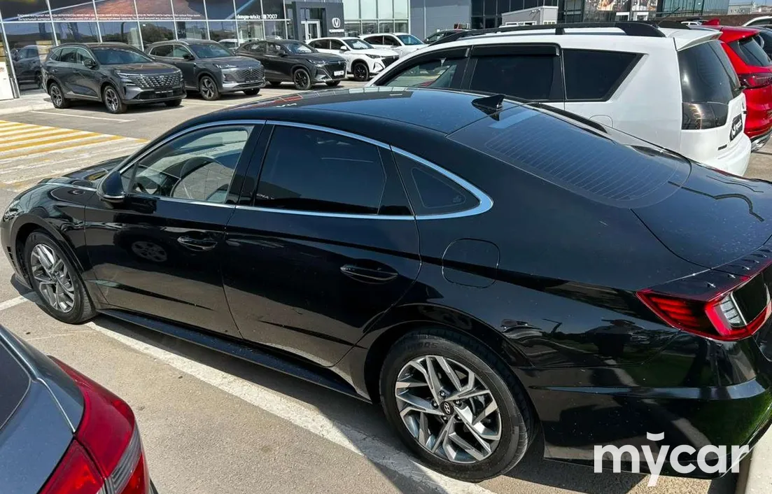 Hyundai Sonata 2022