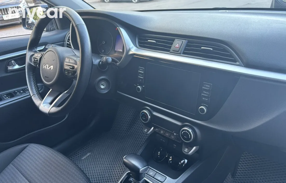 Kia Rio 2021