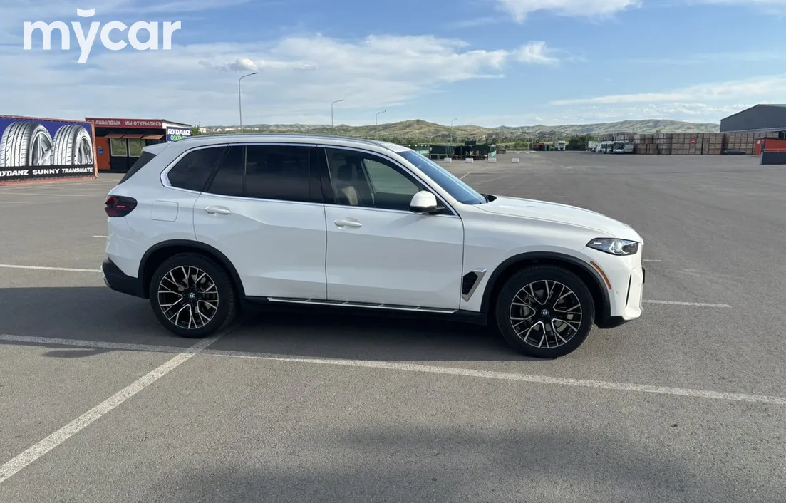 BMW X5 2023