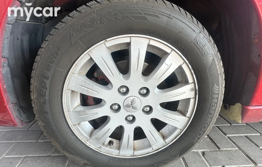 Mitsubishi Galant 2008