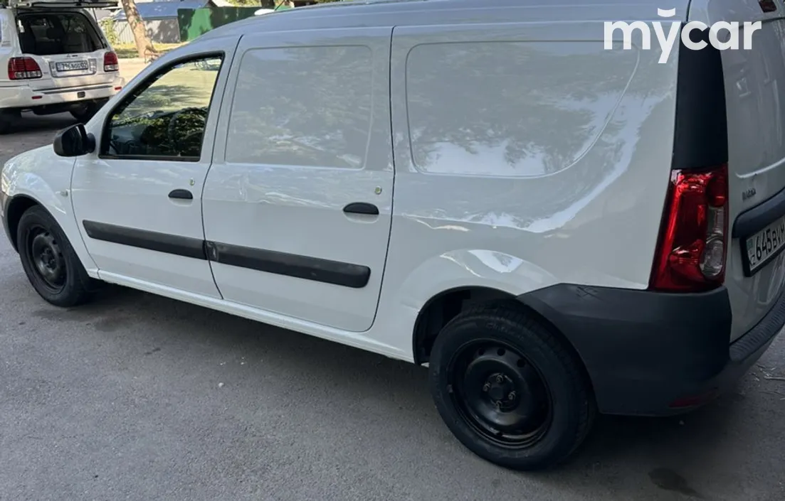 LADA Largus 2018