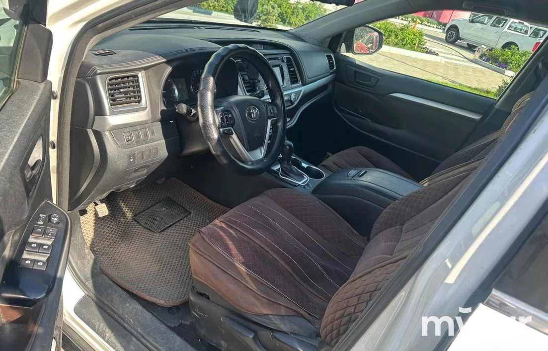 Toyota Highlander 2014