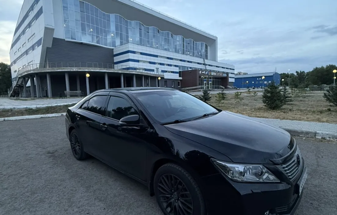 Toyota Camry 2014