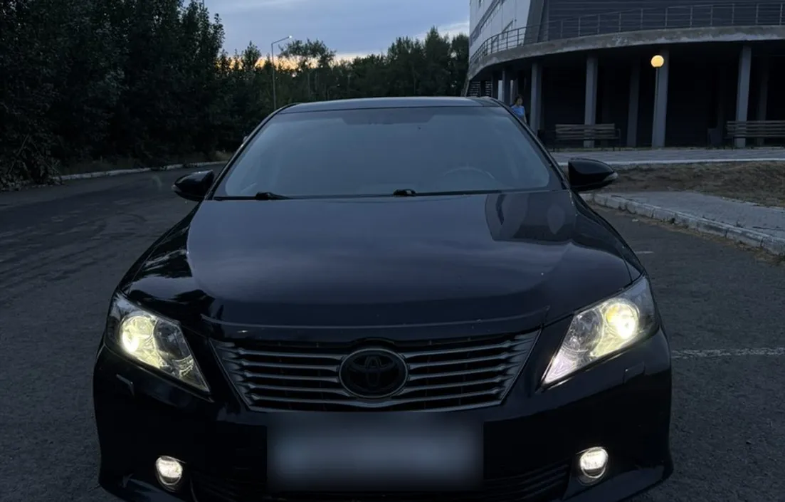 Toyota Camry 2014