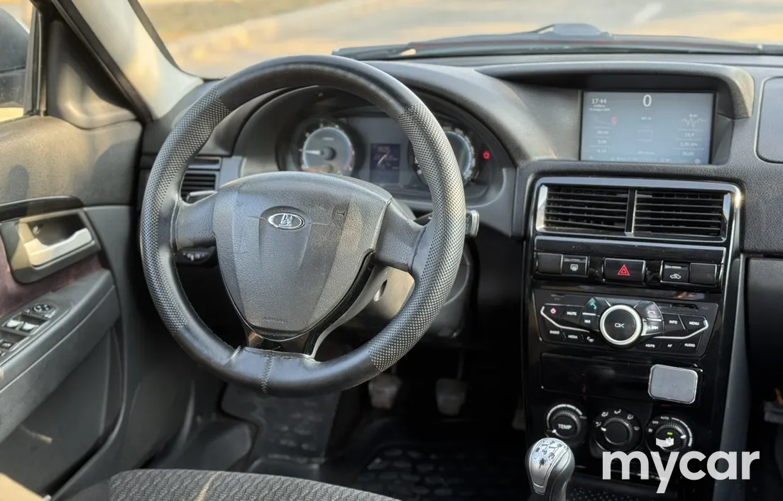 LADA Priora 2014