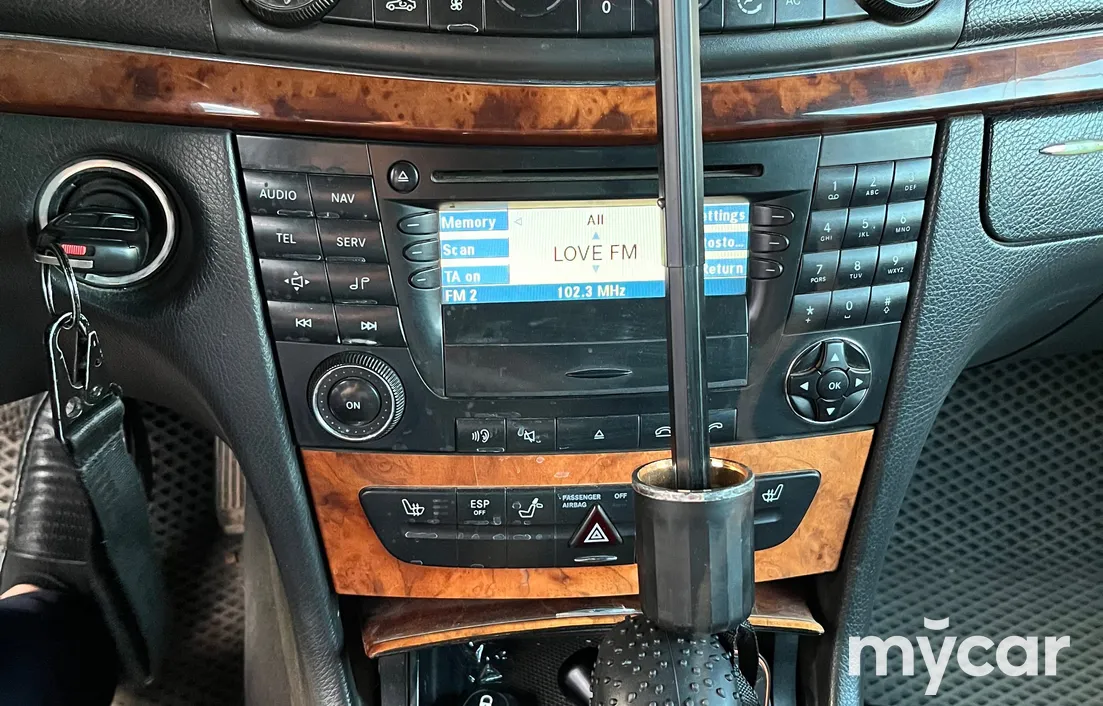 Mercedes-Benz E-Класс 2002