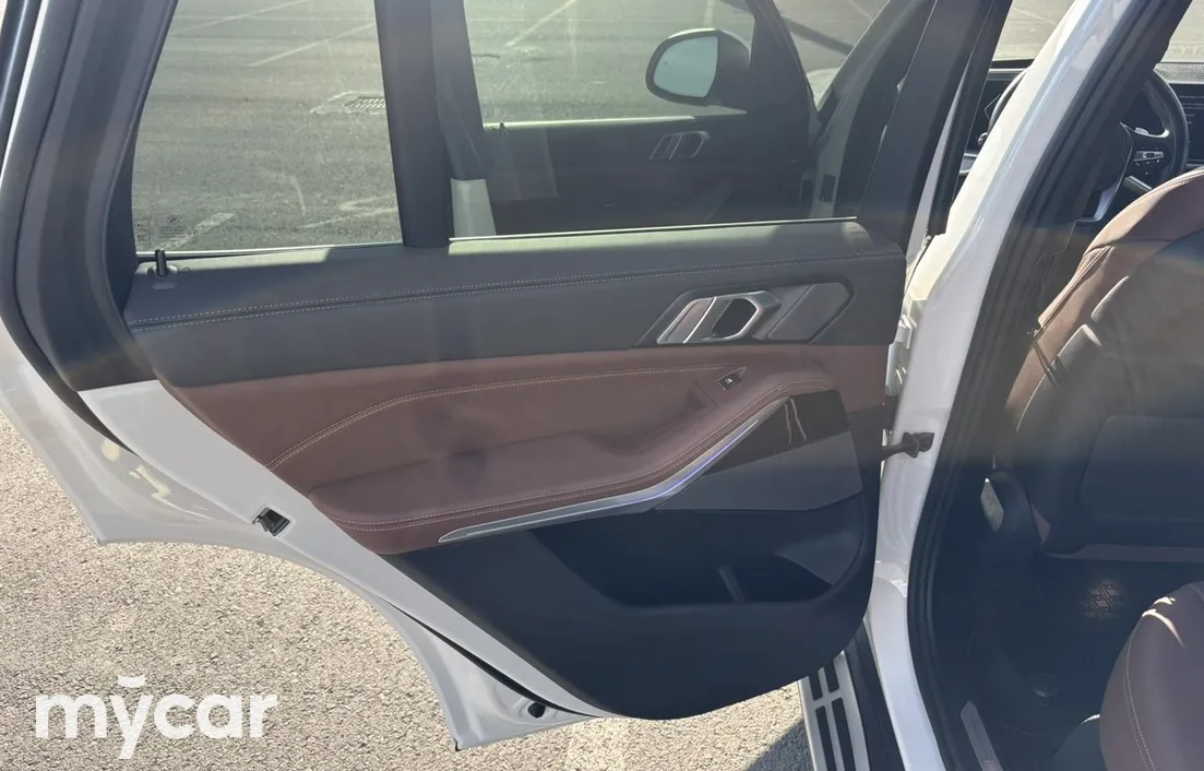 BMW X5 2023