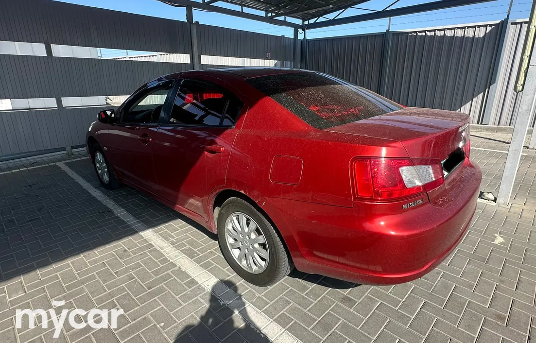 Mitsubishi Galant 2008