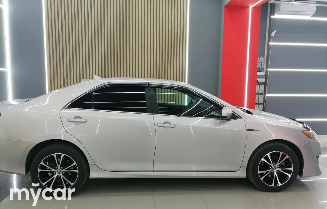 Toyota Camry 2014