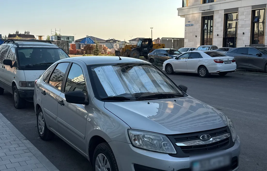 LADA Granta 2018