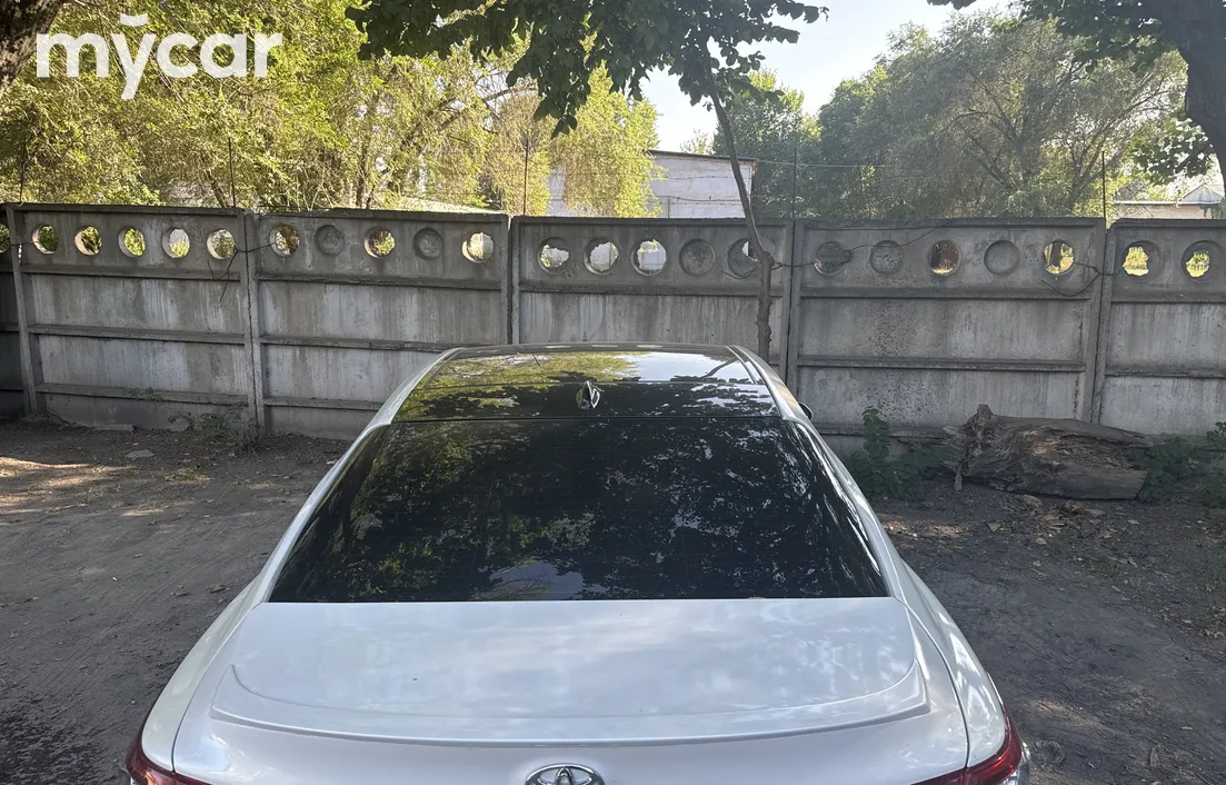 Toyota Camry 2022