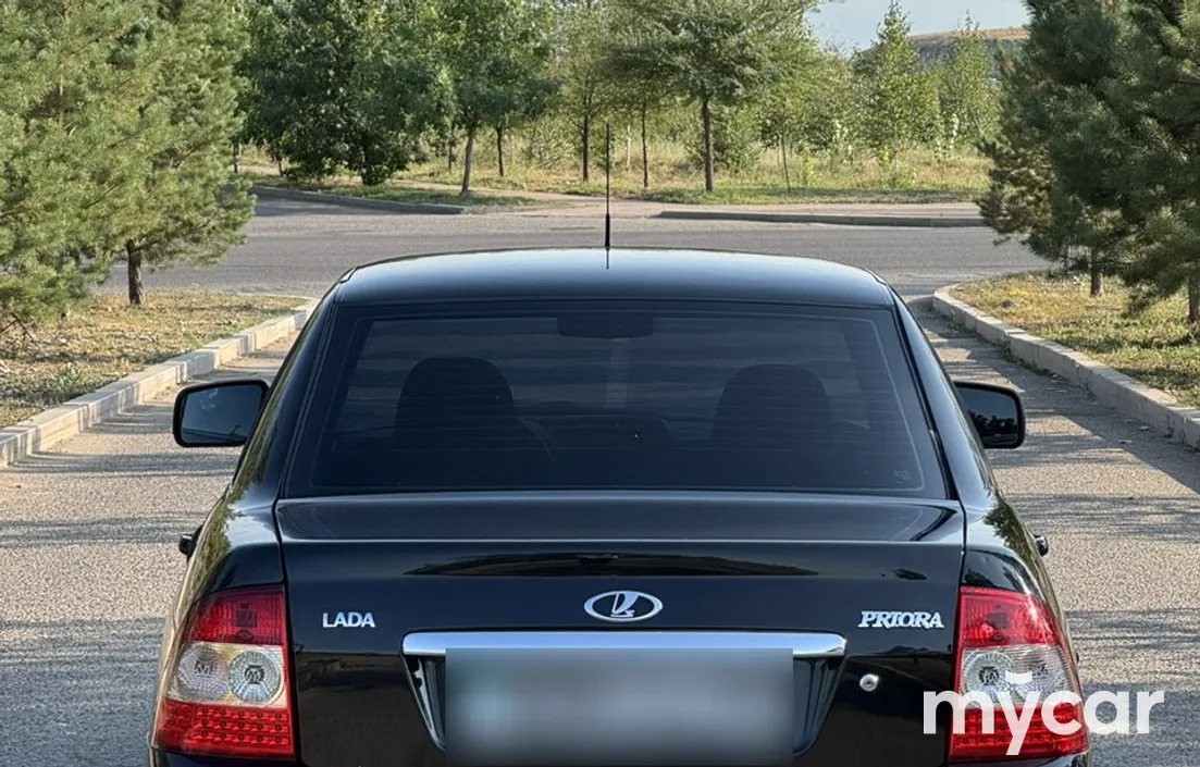 LADA Priora 2014