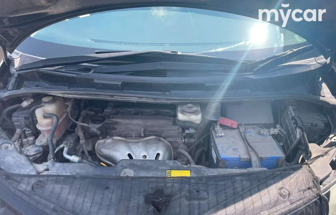 Toyota Estima 2012