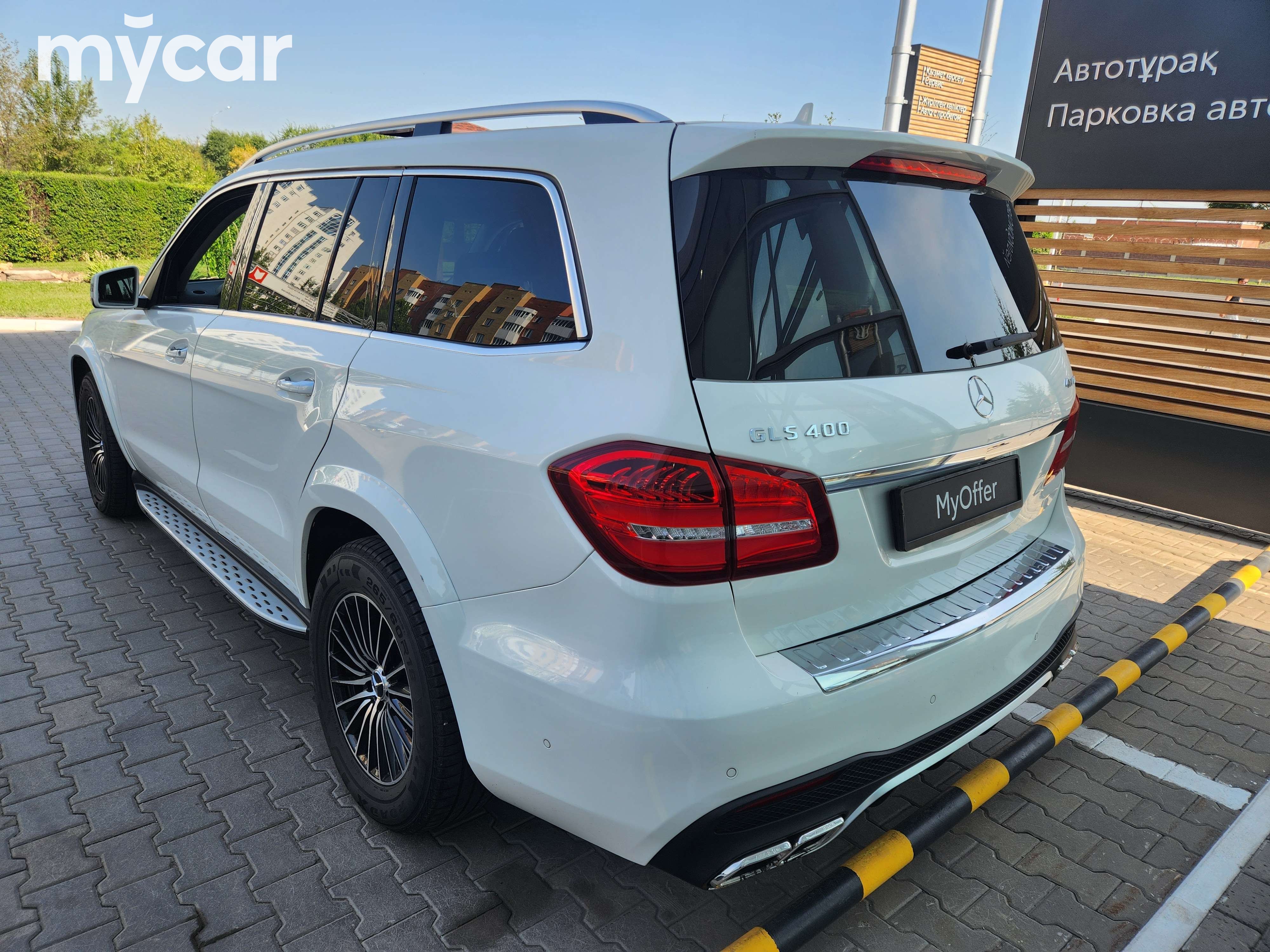 Mercedes-Benz GLS 2016