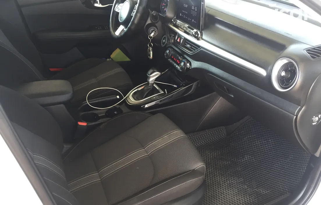 Kia Cerato 2023