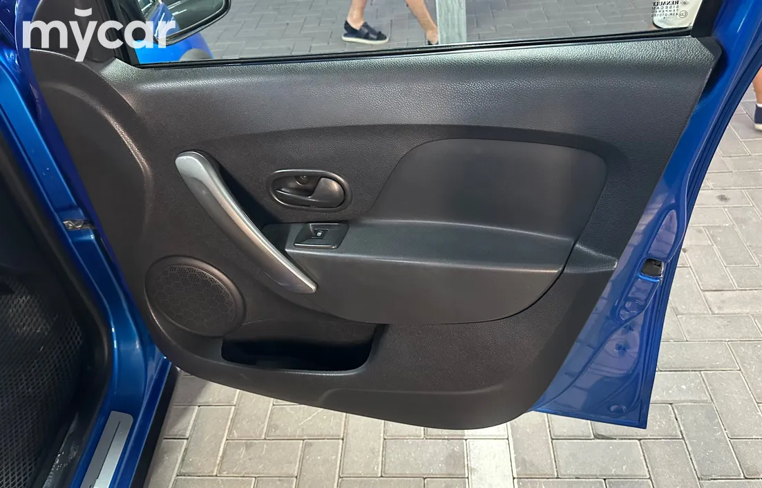 Renault Sandero 2016