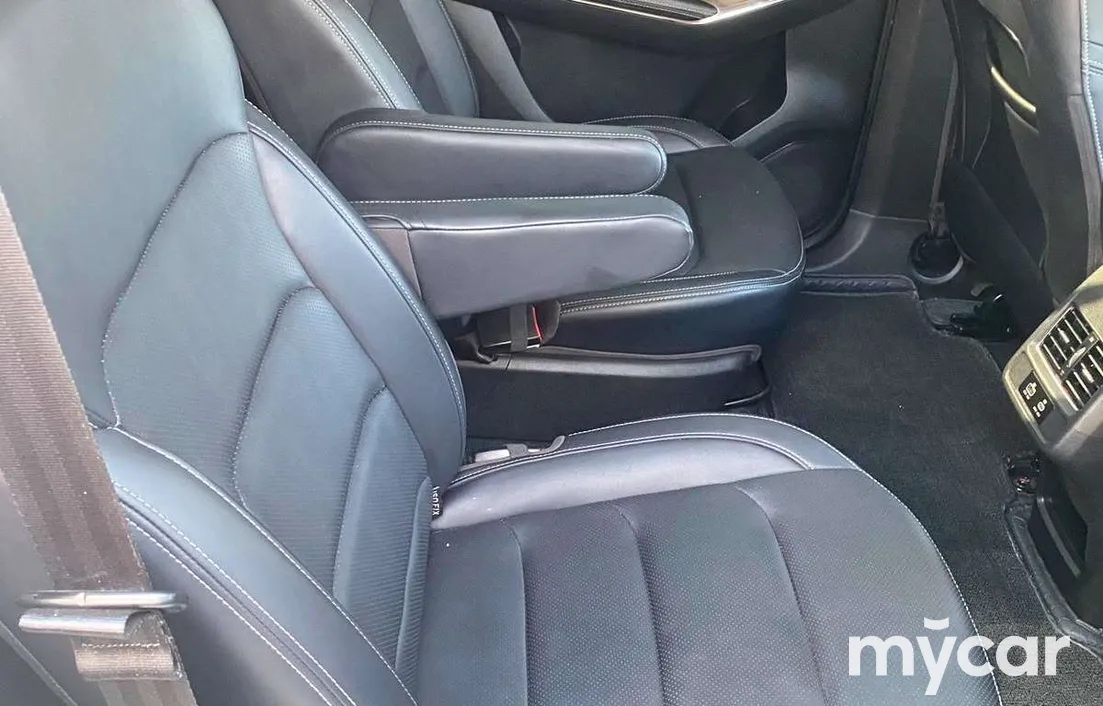 JAC JS8 2024