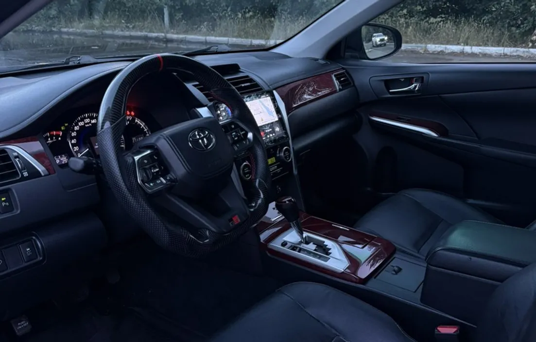 Toyota Camry 2014