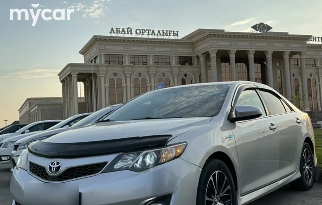 Toyota Camry 2014