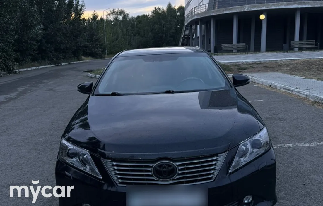 Toyota Camry 2014