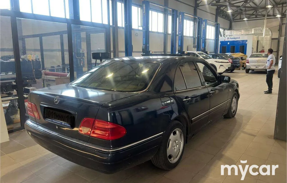 Mercedes-Benz E-Класс 1996
