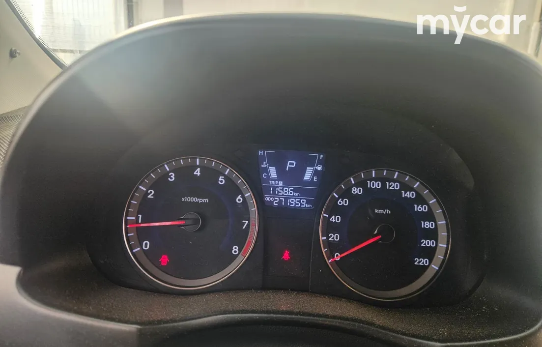 Hyundai Accent 2013