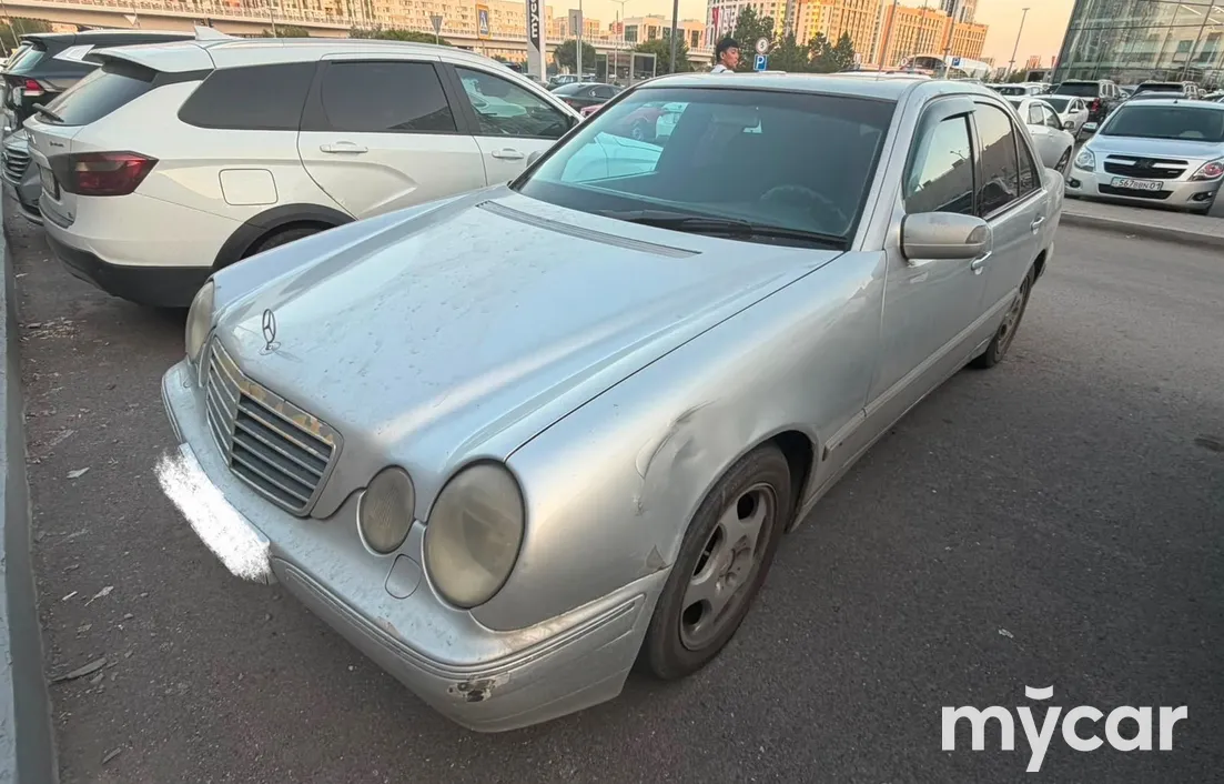 Mercedes-Benz E-Класс 2000