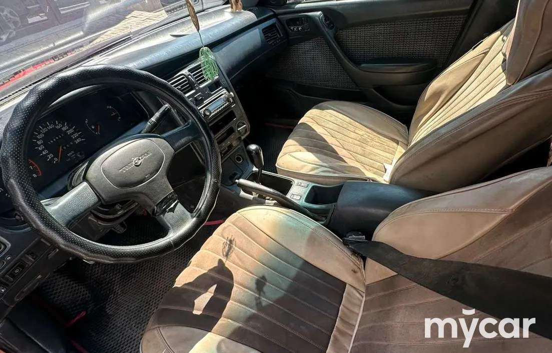 Toyota Carina 1995