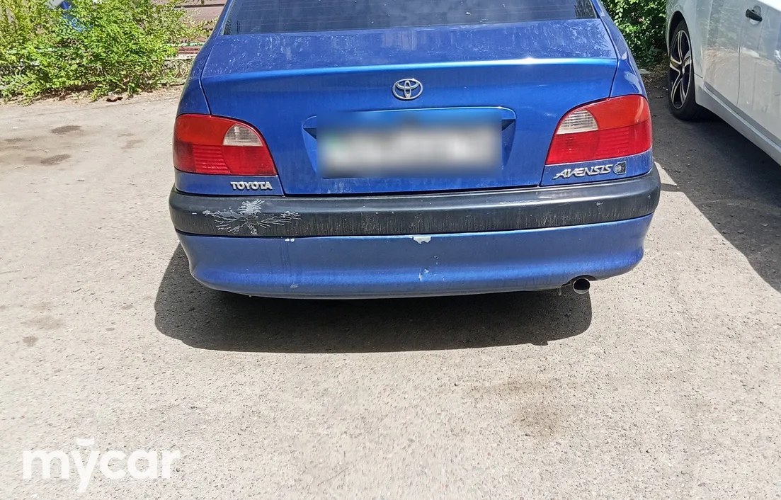 Toyota Avensis 1998