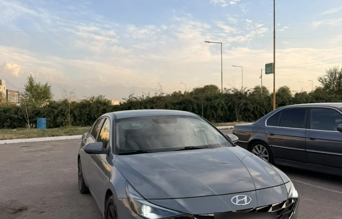 Hyundai Elantra 2020