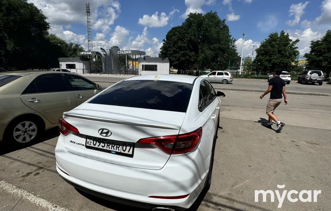 Hyundai Sonata 2015