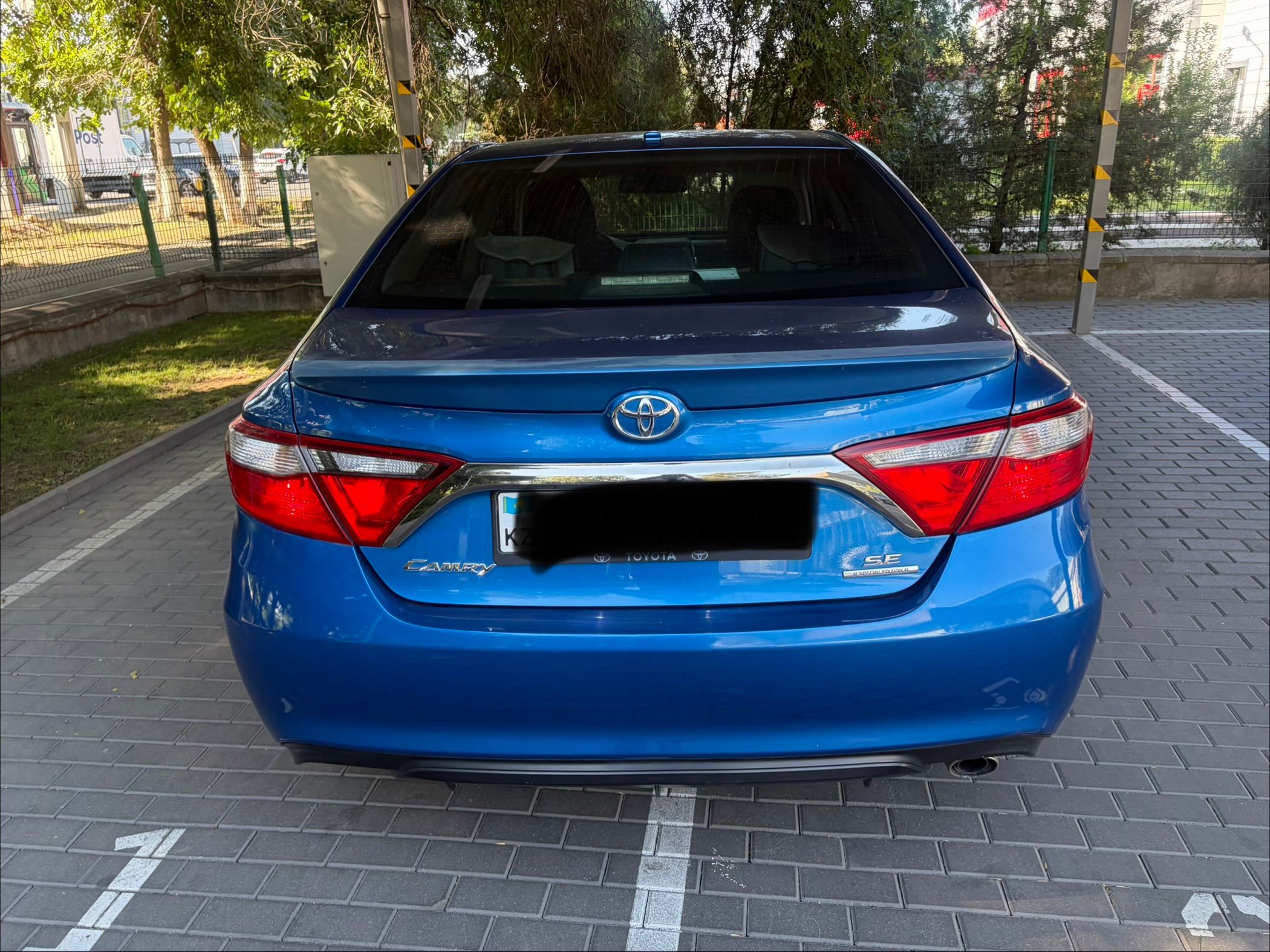 Toyota Camry 2016